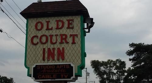 Wheeling Olde Court Inn מראה חיצוני תמונה